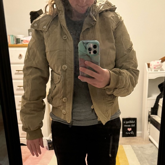 Puma Sport Bomber Jacket - Picture 12 of 13